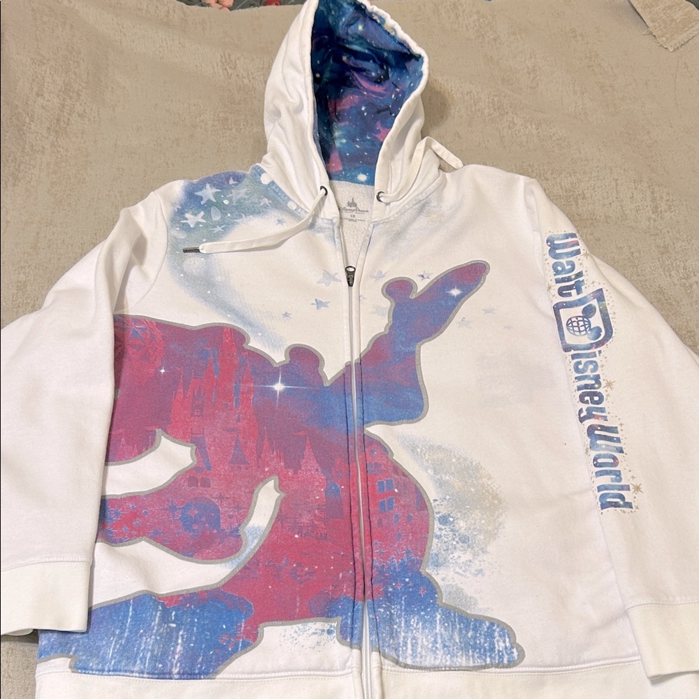 Disney Sorcerer Mickey Mouse Zipper Collectible Hoodie.   Excellent Condition